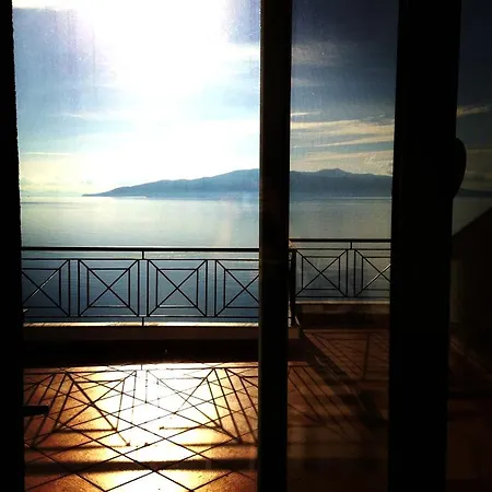 Sunset In Apartament