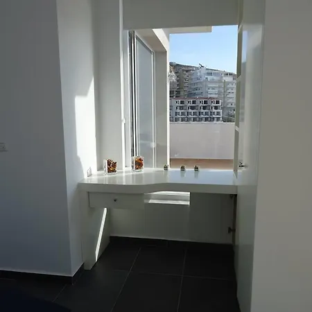 Sunset In Lejlighed Sarandë